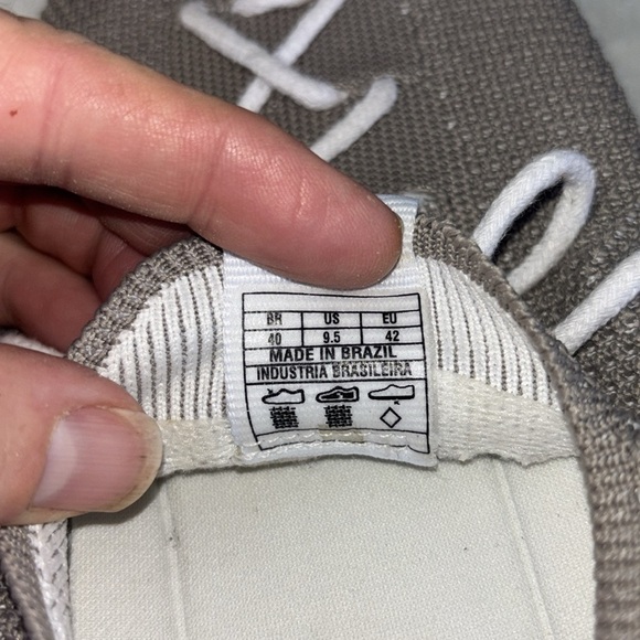 NWOT Nisolo Women's Athleisure Eco-Knit Sneaker Grey Size 9.5 **defect** Comfort - Picture 8 of 8